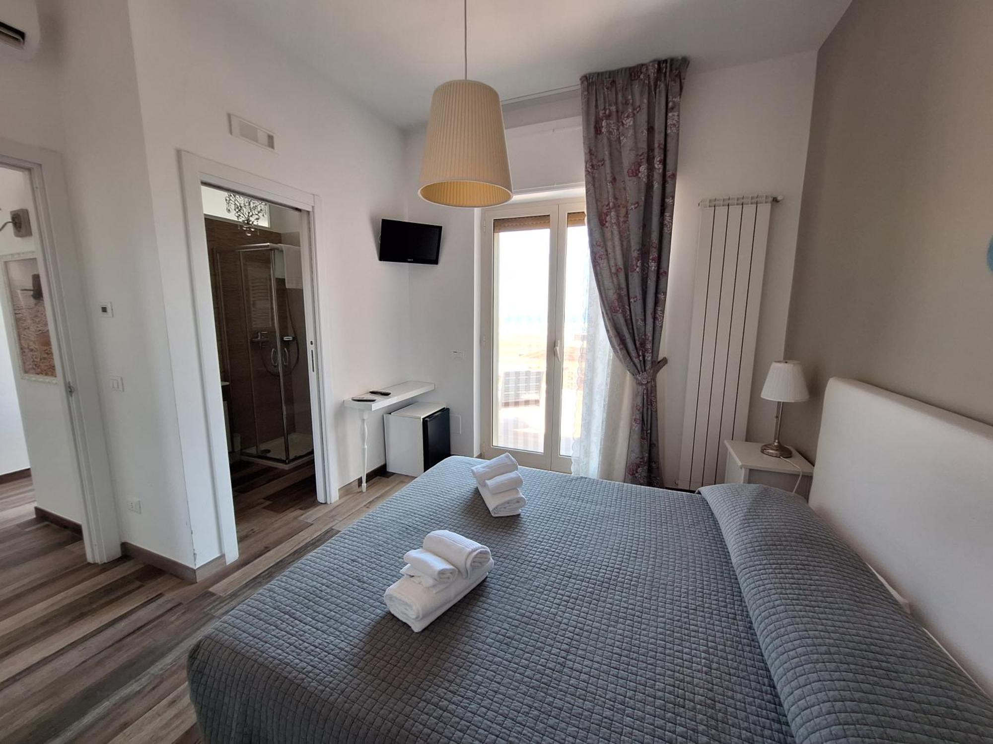 Vistamare House 호텔 모노폴리 외부 사진