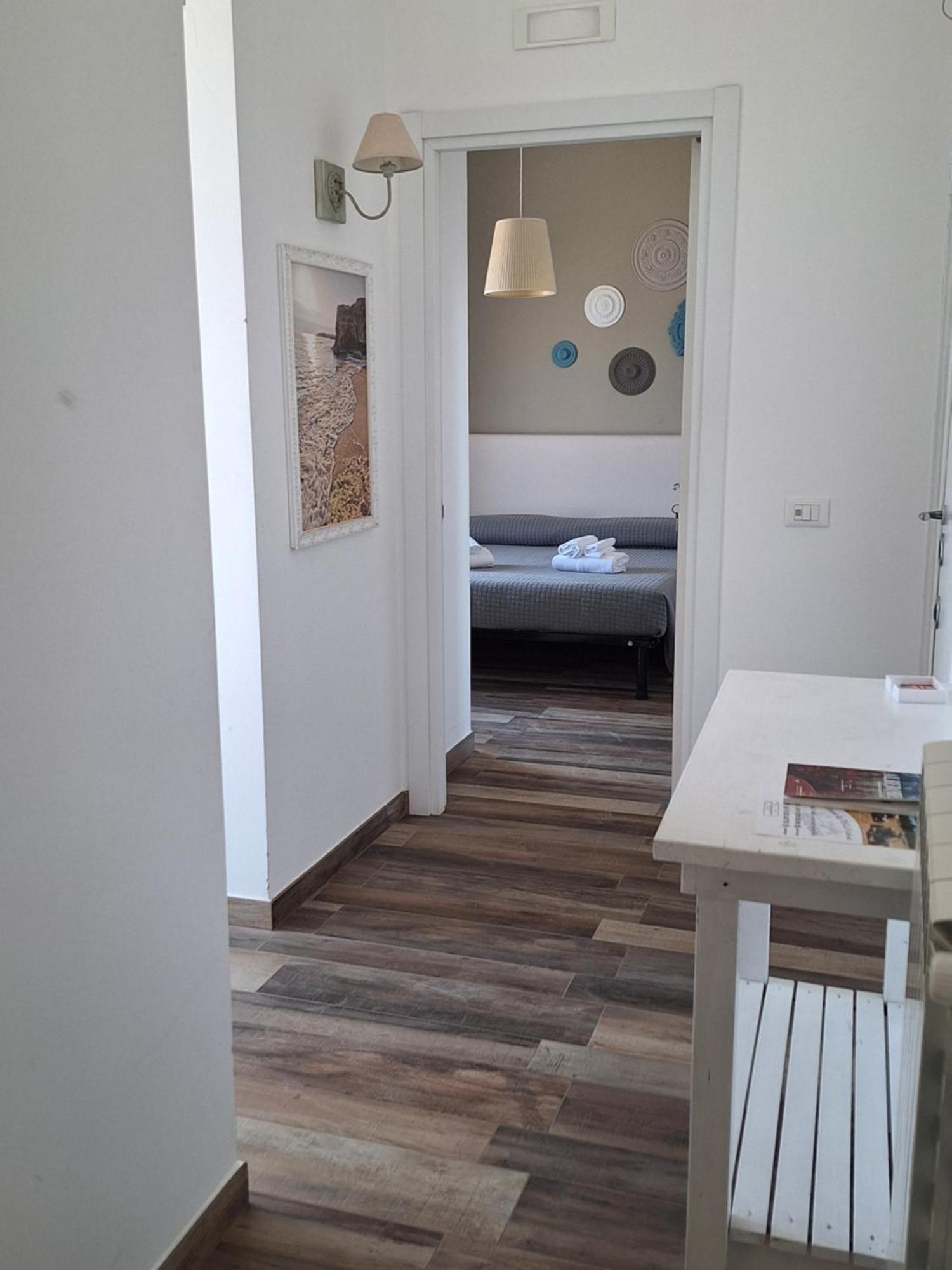 Vistamare House 호텔 모노폴리 외부 사진